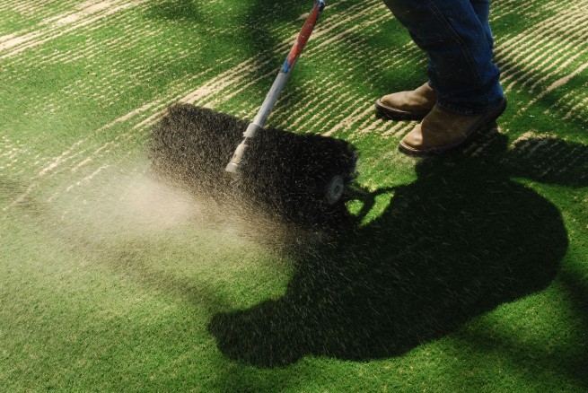 Artificial turf installation - base layer aggregate